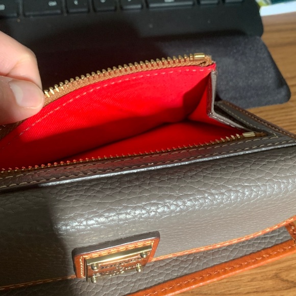 LOW START Dooney & Bourke Pebble Grain Continental Clutch Wallet in Taupe - Picture 13 of 14